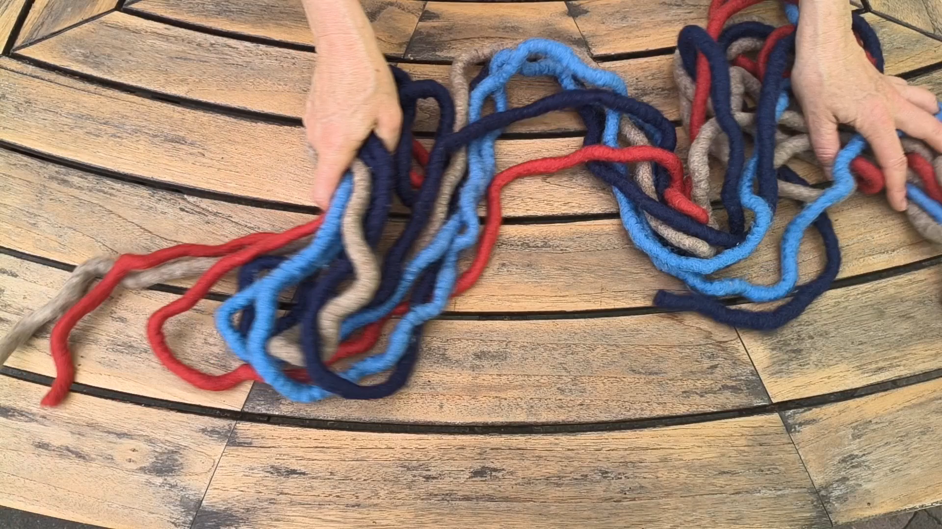 Video thumb